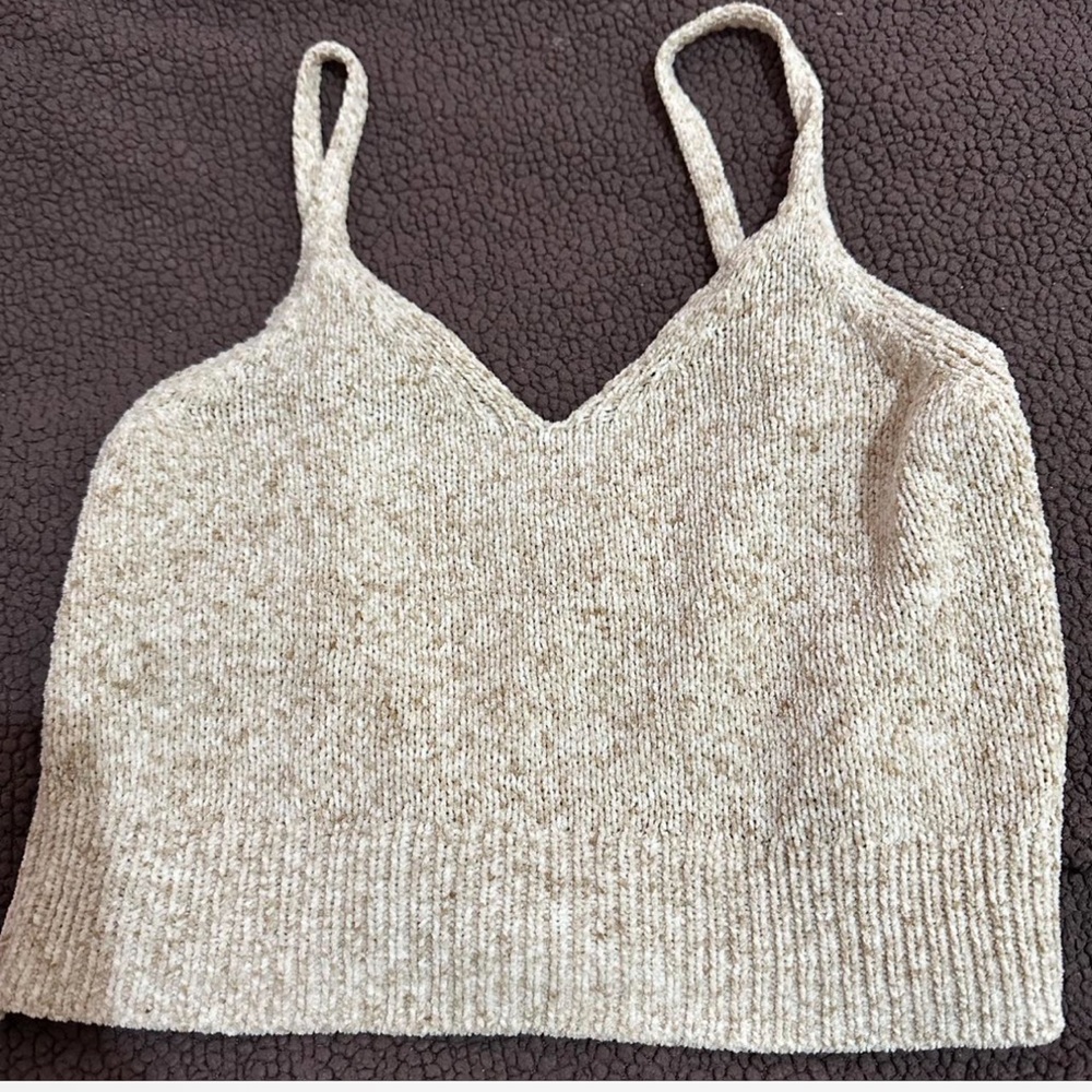 Knit crop top